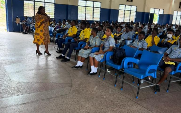 Prof. Dorcas Obiri-Yeboah presenting